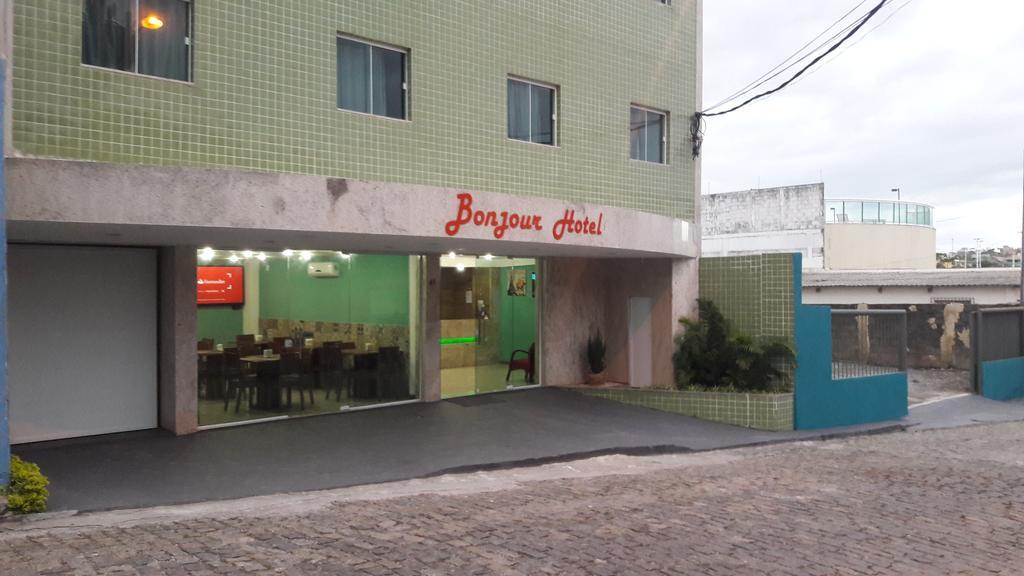 Bonjour Hotel Macae Exterior photo