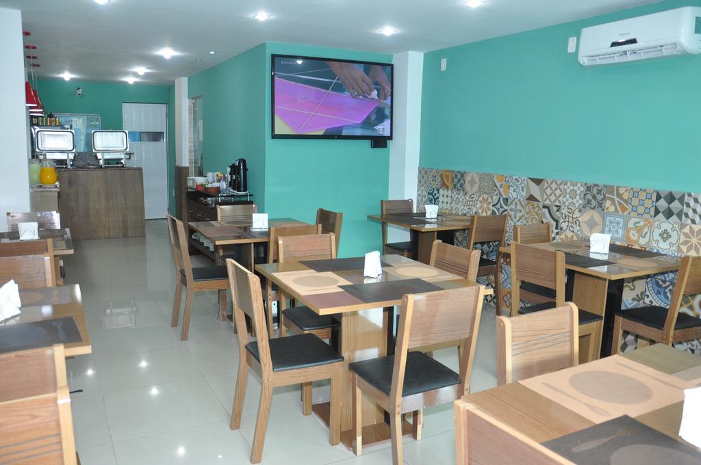 Bonjour Hotel Macae Exterior photo